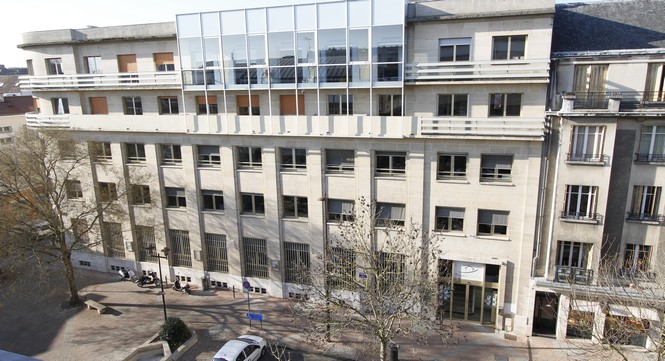 TROYES HABITAT.JPG